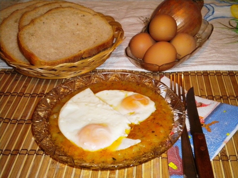 Ochiuri pe pat de ceapa