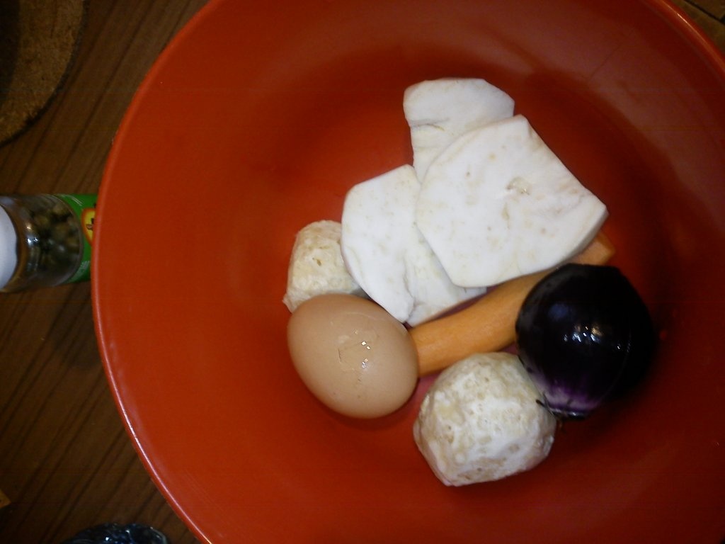 File de somon cu piure de telina