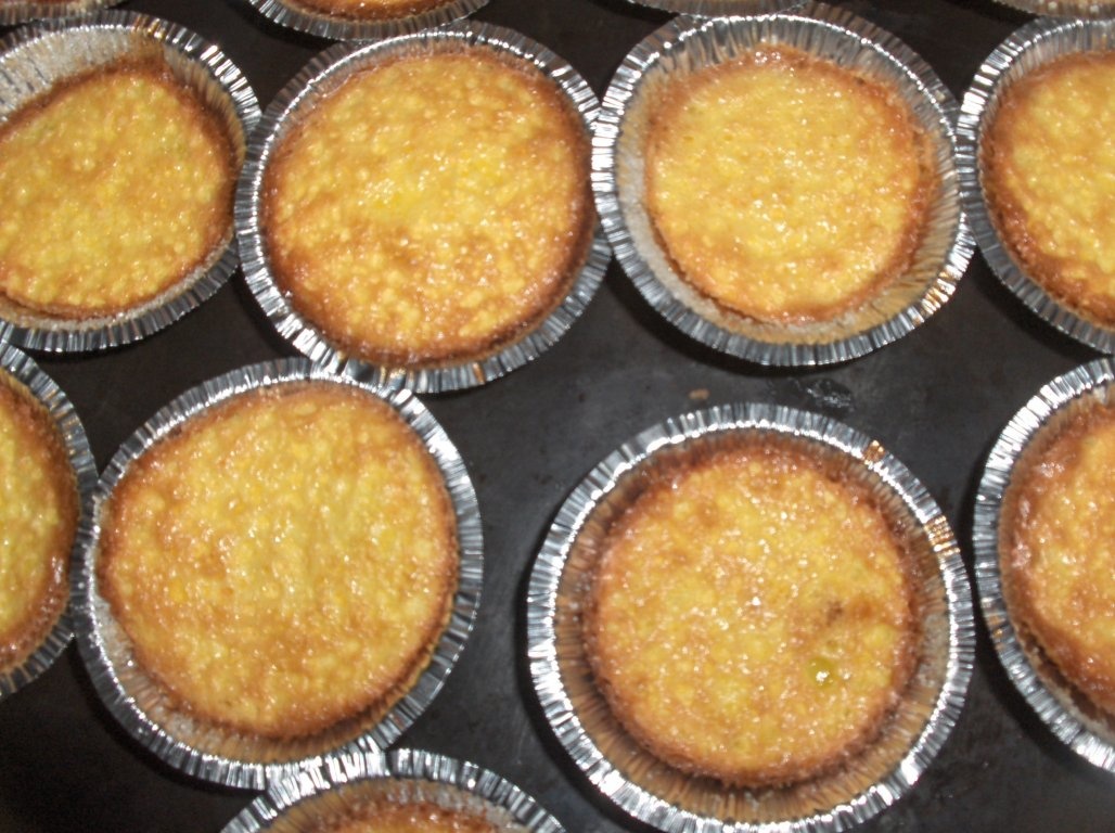 Mini tarte moi din portocalã ( Queijadas de Laranja)