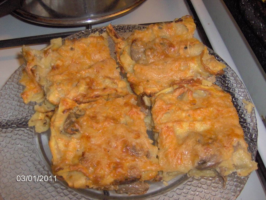 Budinca din paste cu ciuperci