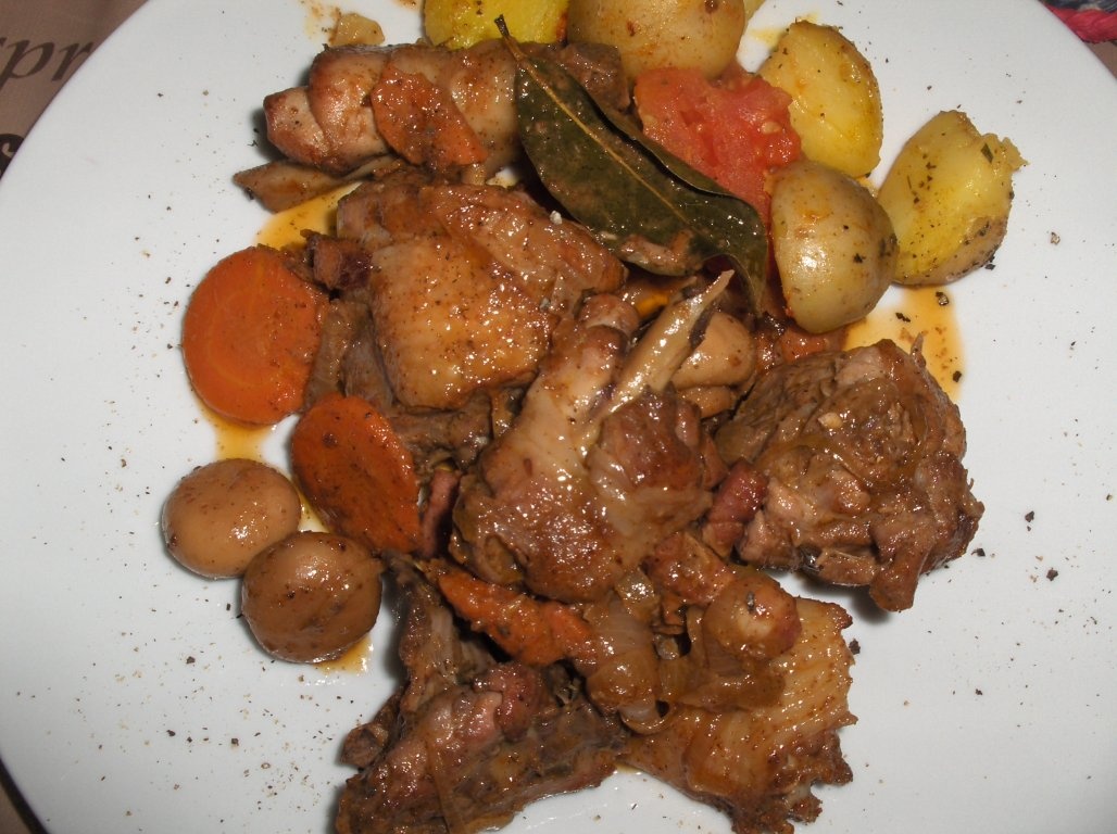 Pui de tarã portughez ( Frango à Camponesa)