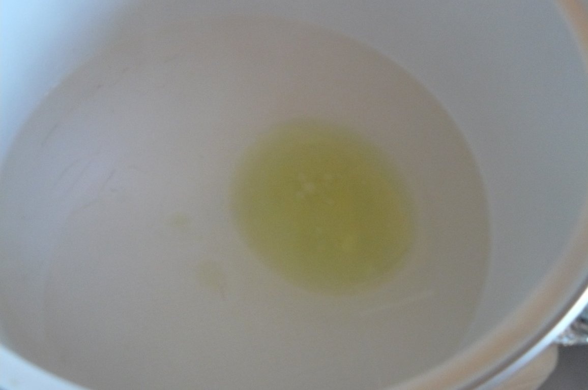 Cuşcuş cu friptură de pui şi salata verde