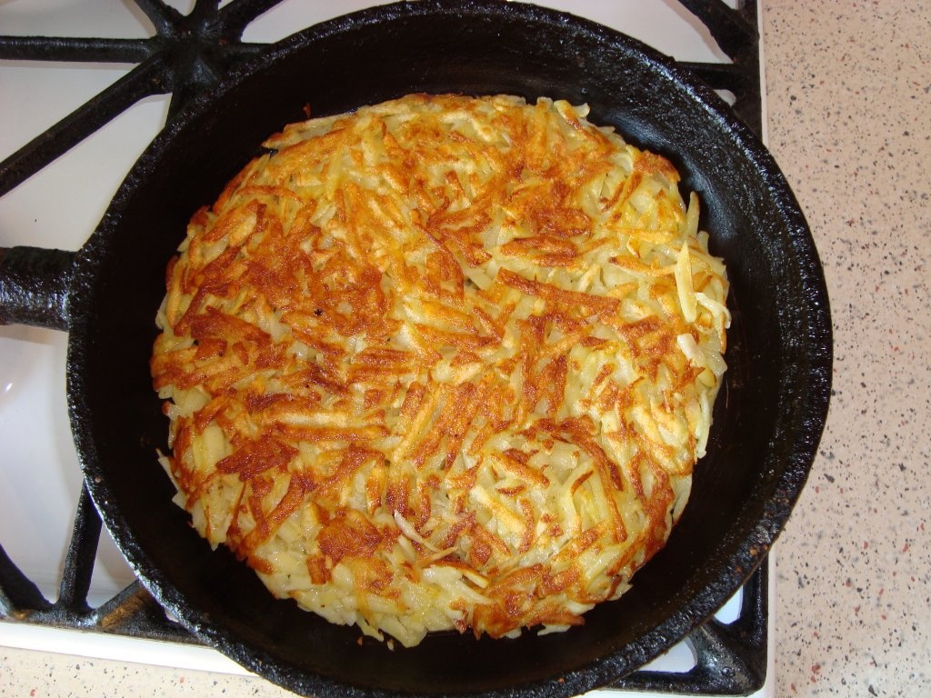 Placinta de cartofi cu cascaval afumat