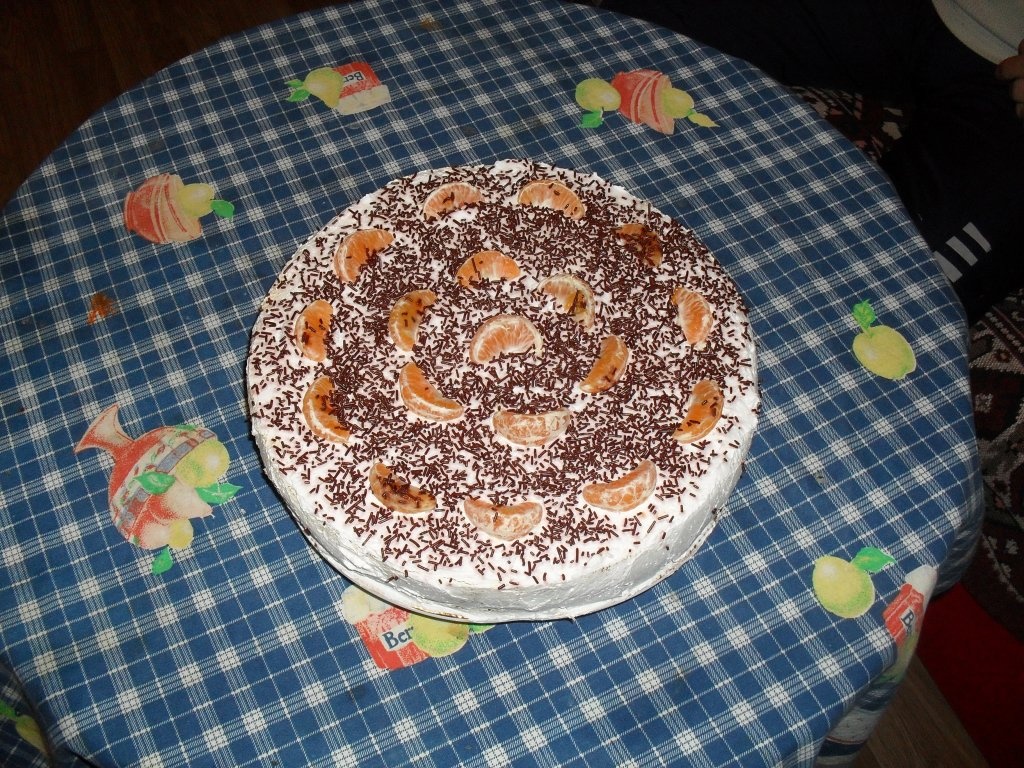 Tort cu frisca si portocale