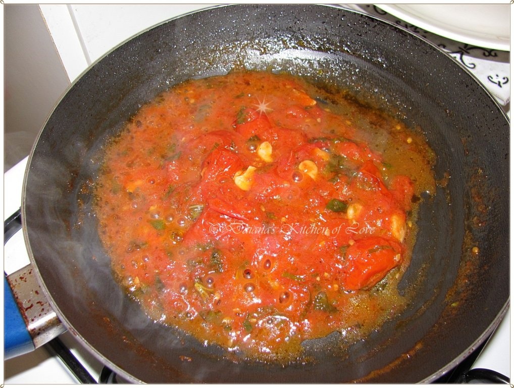 Paste cu sos de rosii proaspete