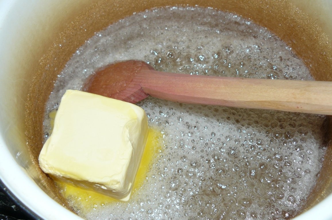 Ciocolata de casa (reteta traditionala)