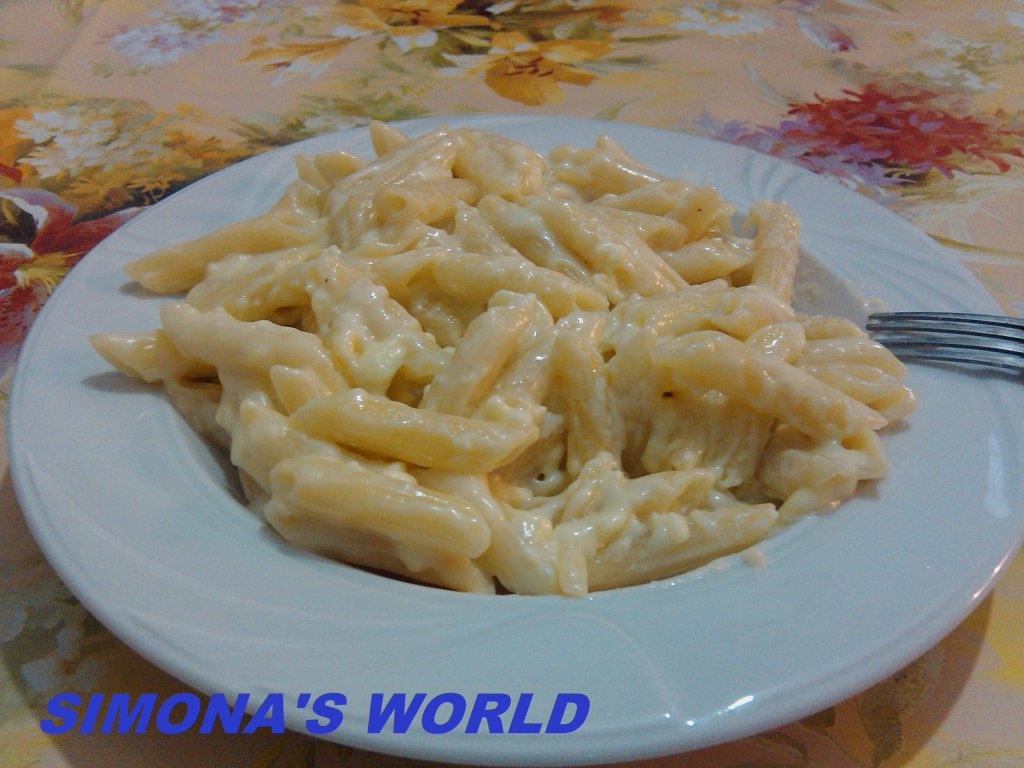 Penne cu branza si smantana