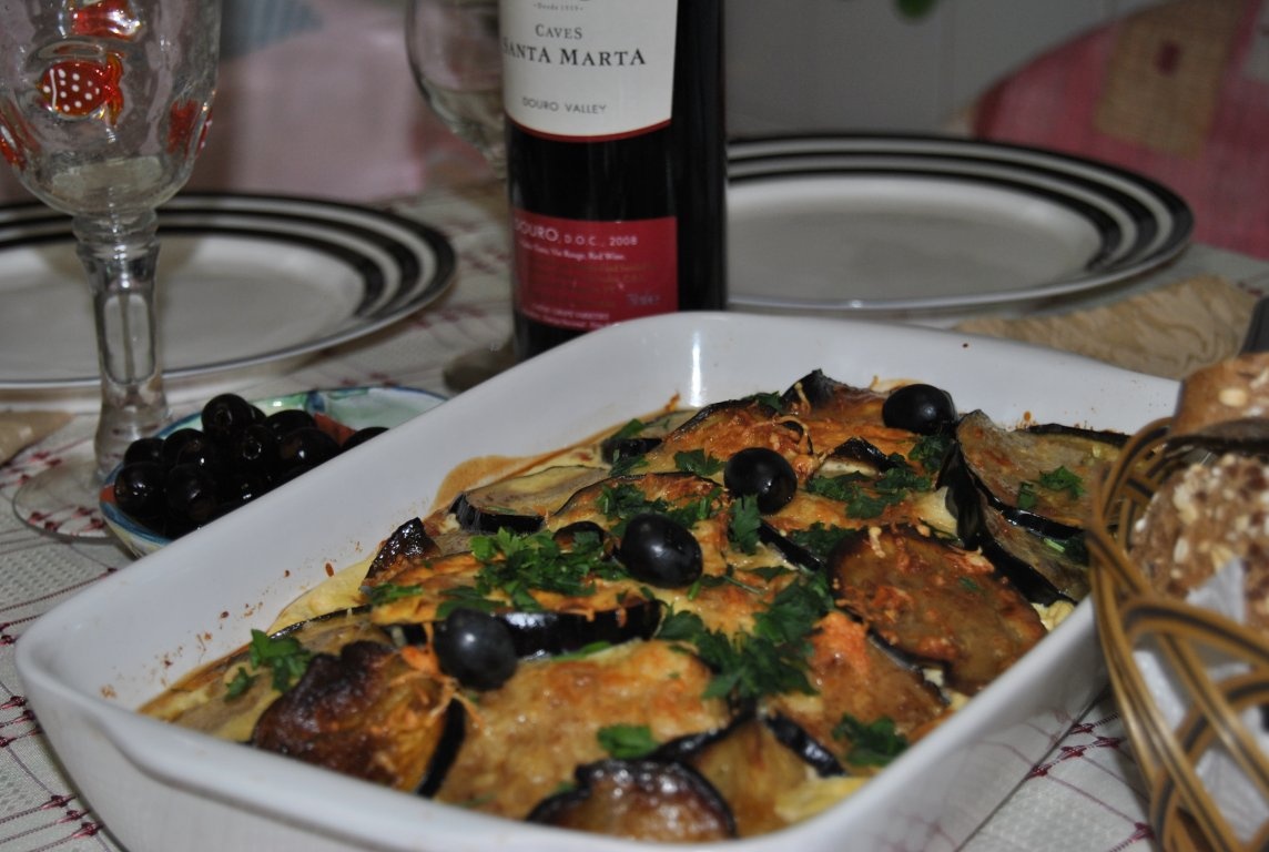 Moussaka greceascã