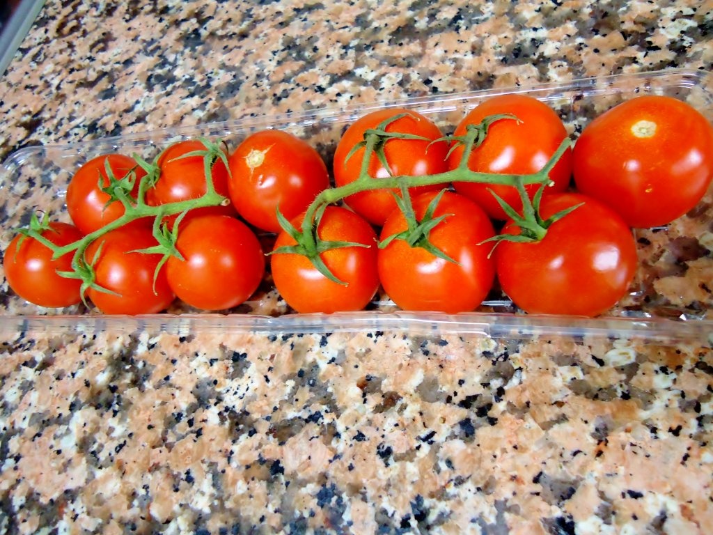 Salata cu bacon crocant si cascaval