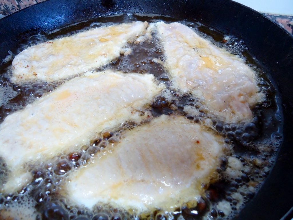 Pui cu sos de lamaie