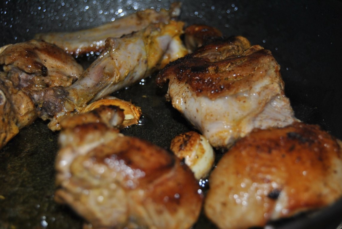 Fripturã de ratã cu cartofi dulci