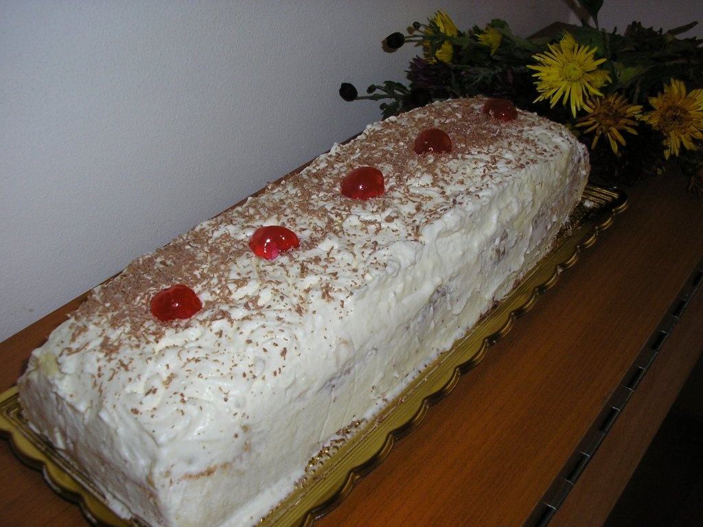 prajitura cu mere,crema si frisca