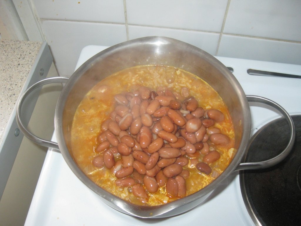 File de vita cu orez (bife com aroz de feijao)