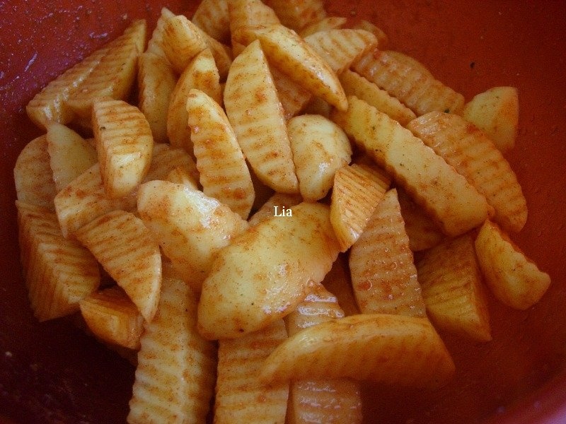 Pulpe de pui cu cartofi taranesti, la punga