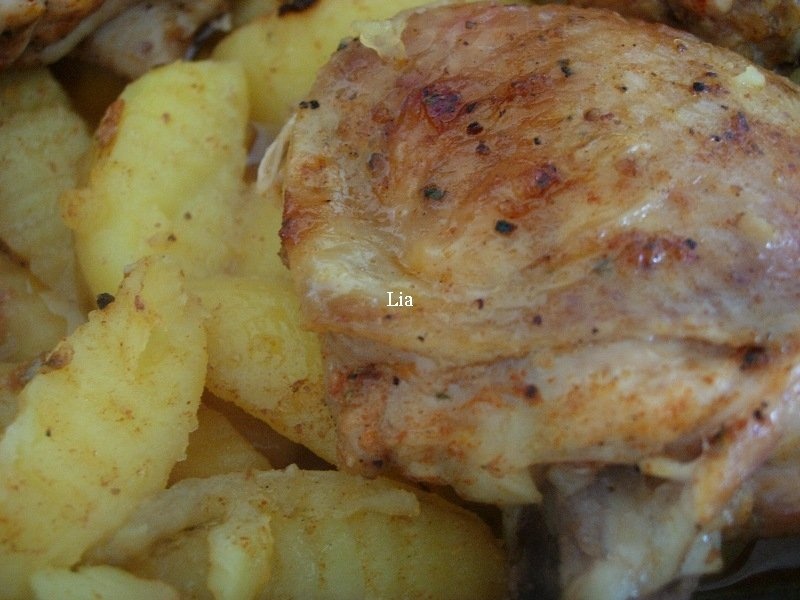 Pulpe de pui cu cartofi taranesti, la punga