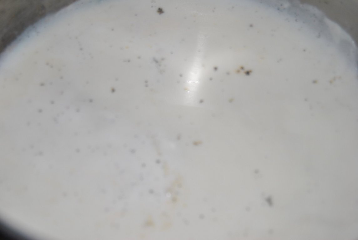 Tartã de ciocolatã cu sos de vanilie