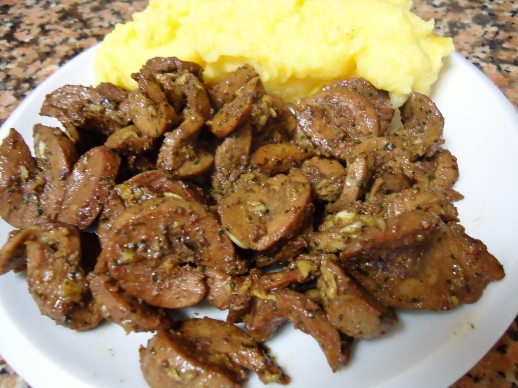 Rinichi de porc cu usturoi