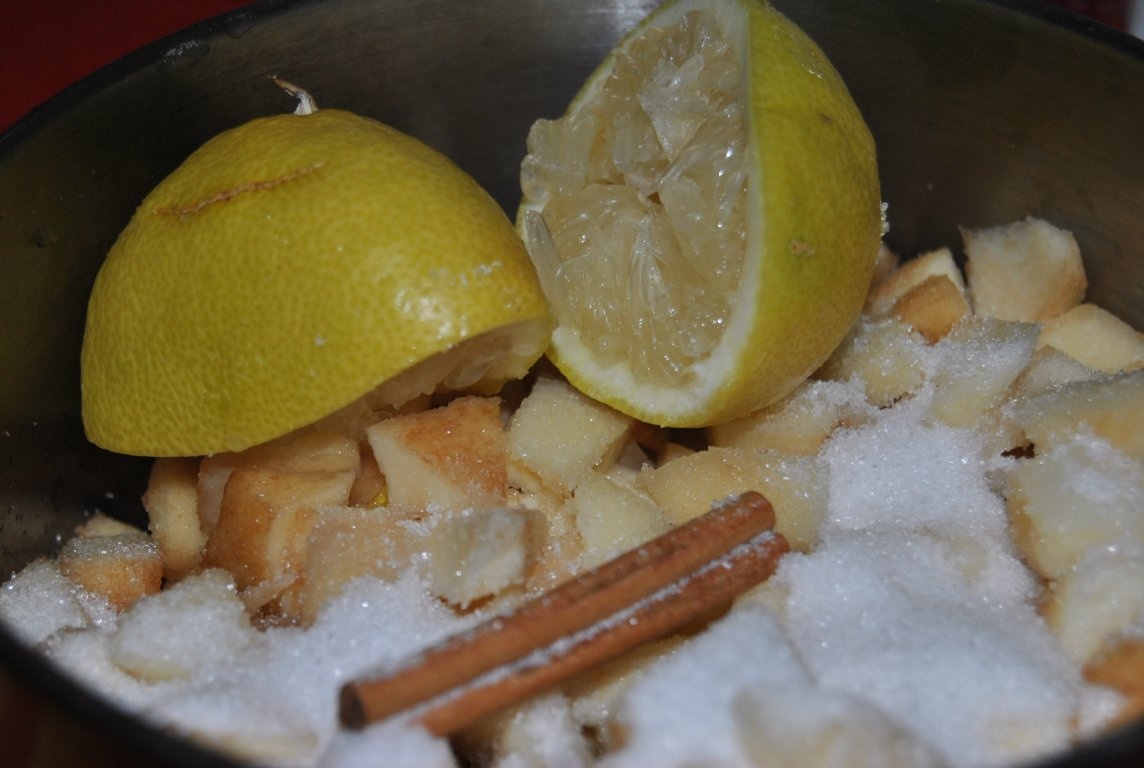 Pataniscas de marmelo- gogosi portugheze  din gutui