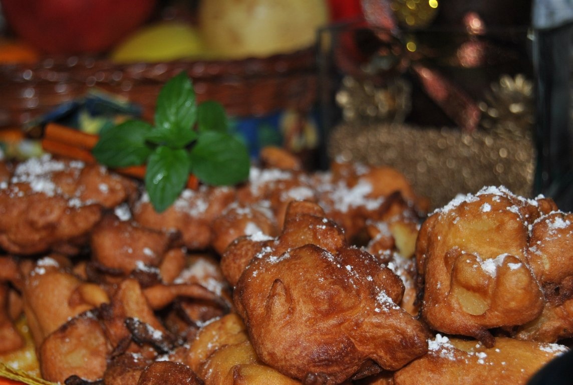 Pataniscas de marmelo- gogosi portugheze  din gutui