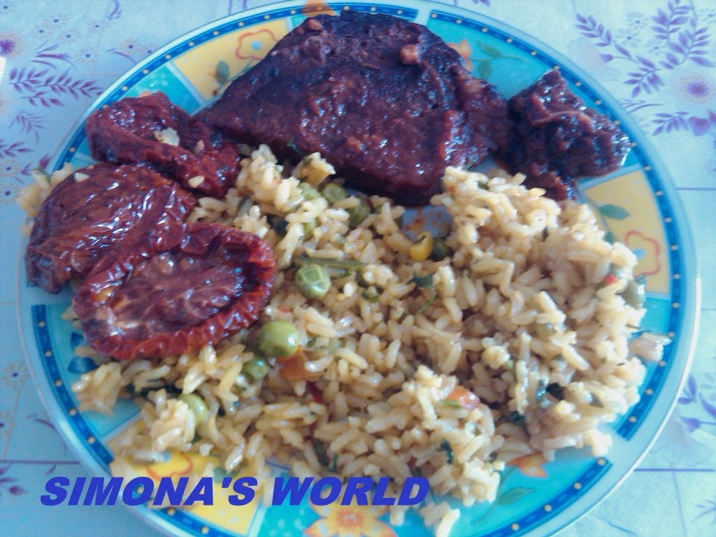 Vita la cuptor in sos de rosii