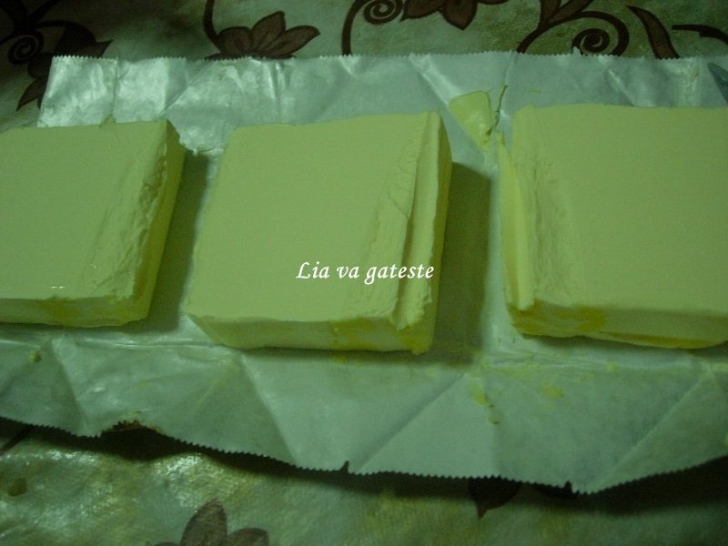 Prajitura fina cu mere