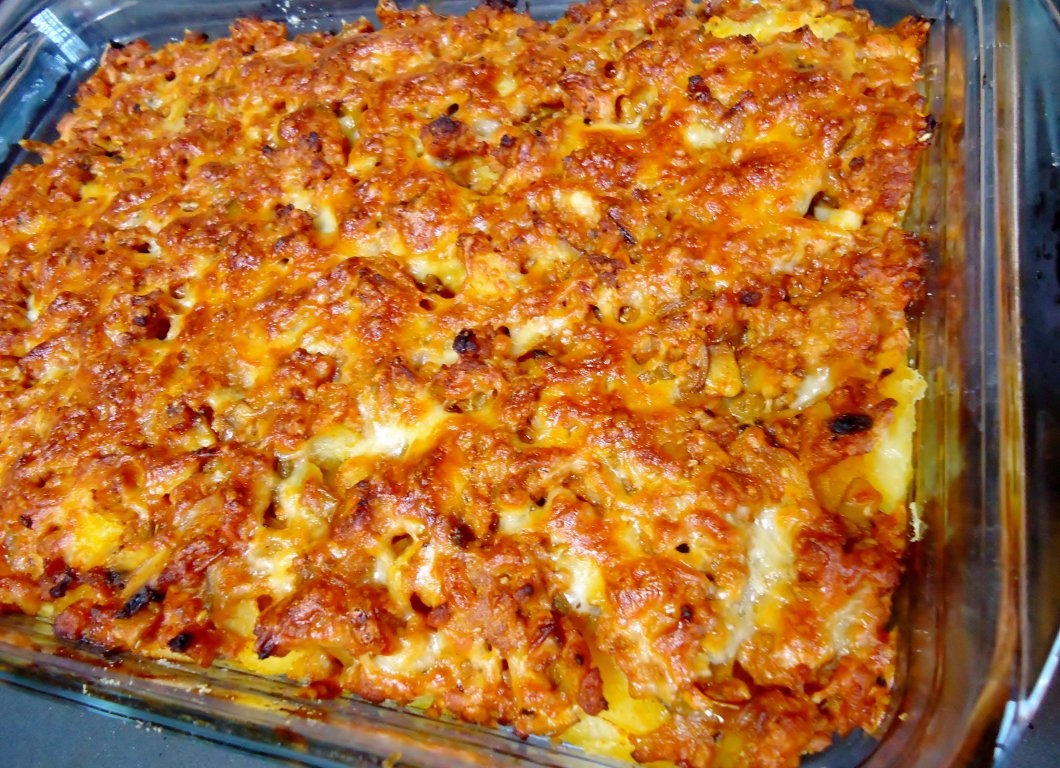 suggest egg water Cartofi cu carne tocata la cuptor | Retete culinare | Gustos.ro