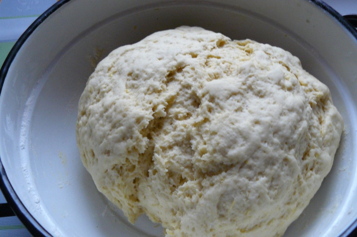 Coroană de Ziua Naţională