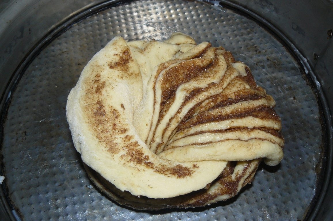 Coroană de Ziua Naţională