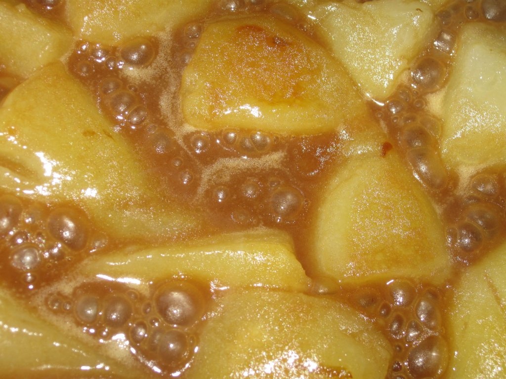 Mancare de pere (mere/gutui)