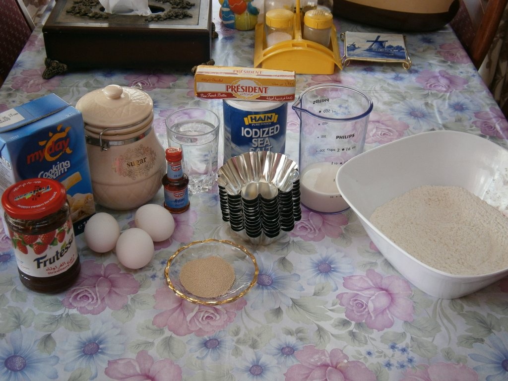 Savarine din aluat dospit