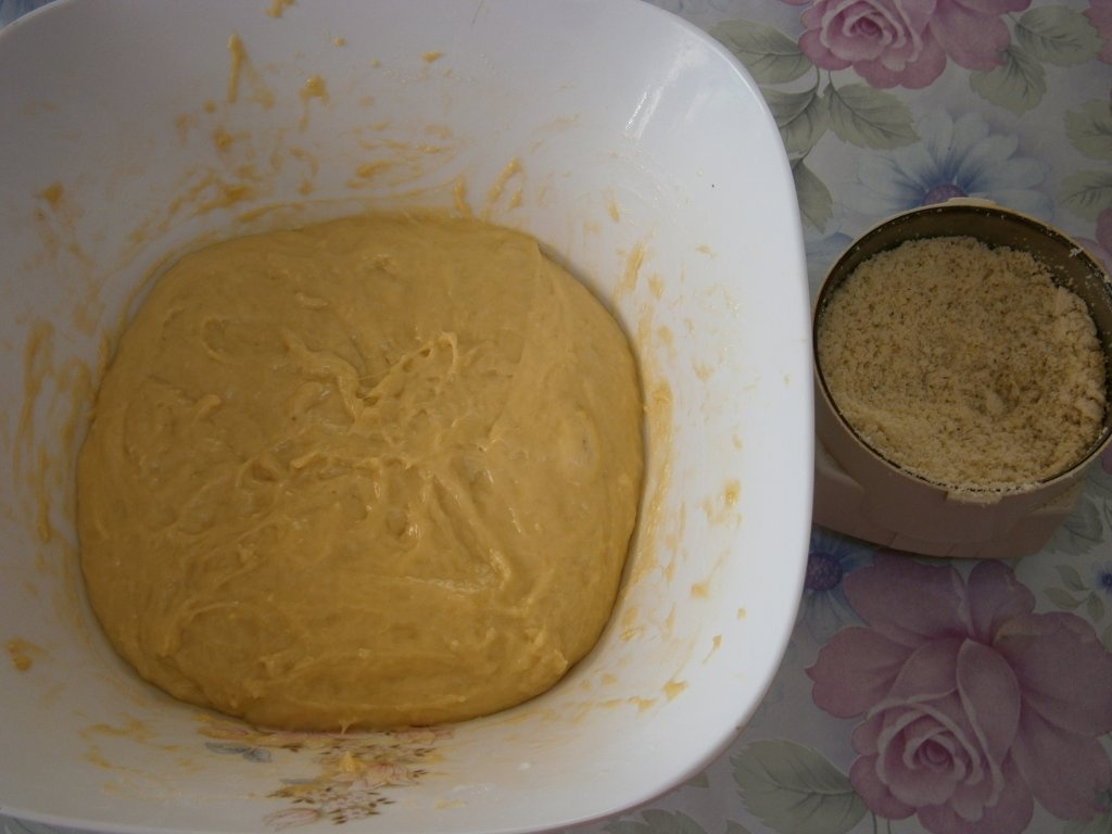 Savarine din aluat dospit