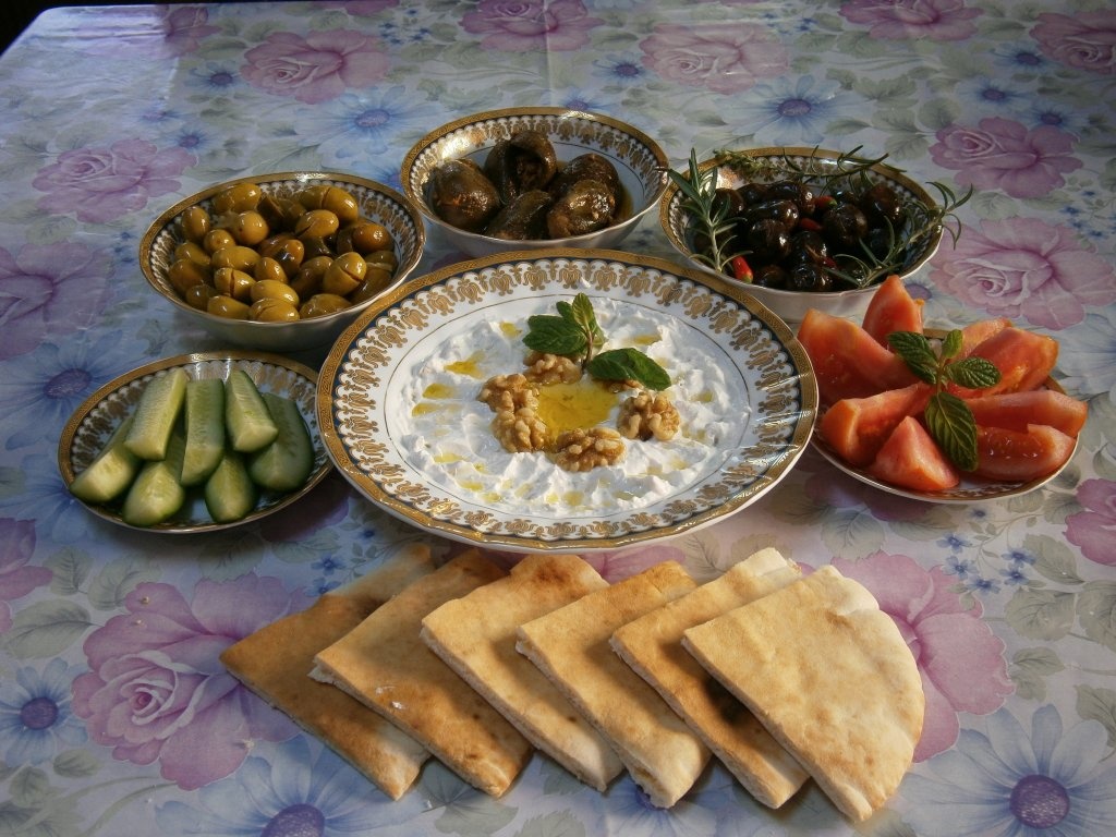 "Labaneh" cu nuca si menta