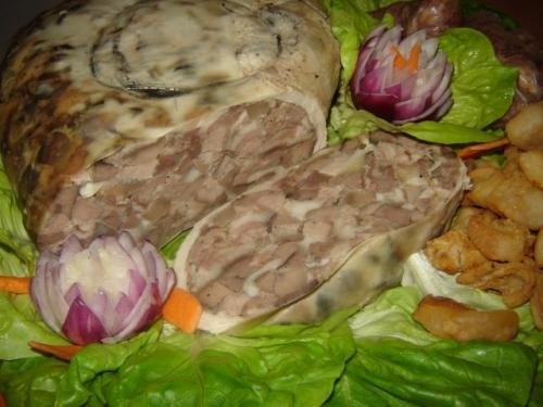 Toba in stomac de porc