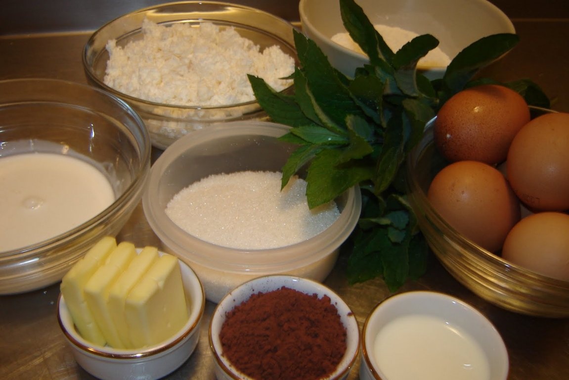 Prajitura cu branza si menta