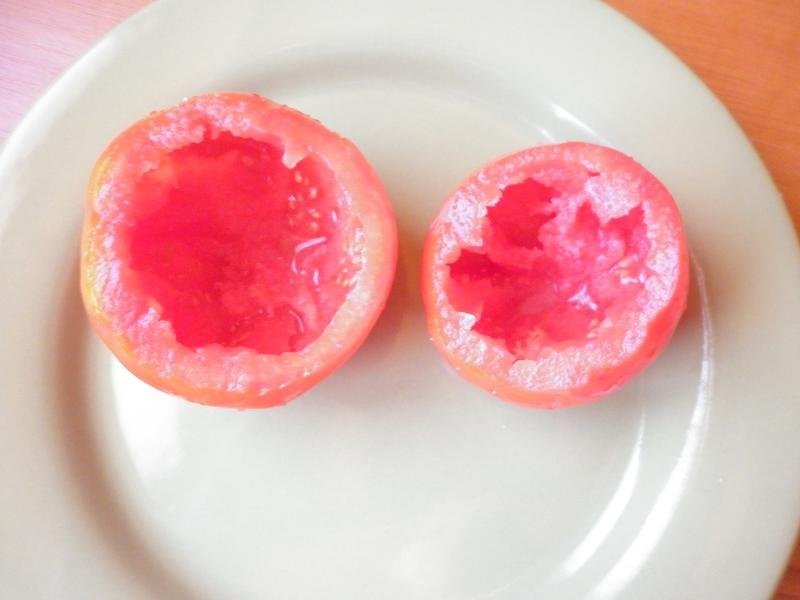 Oua ascunse in rosie