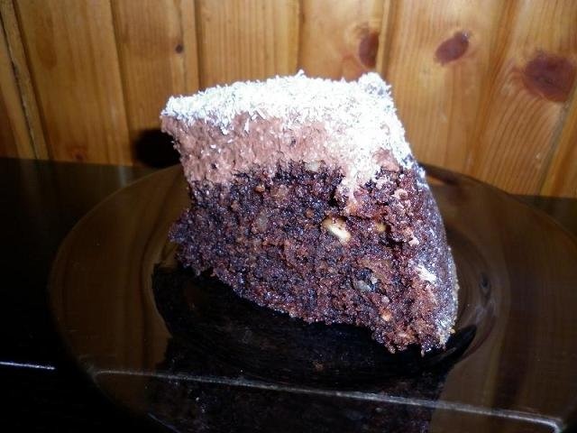 Prajitura cu alune, nuci si cacao