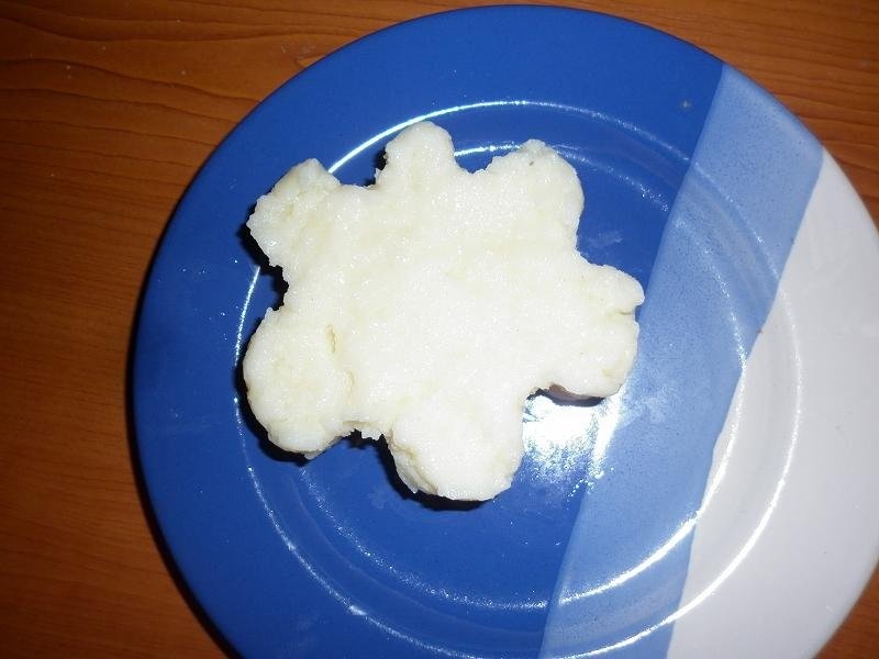 Gris cu lapte si pere caramelizate