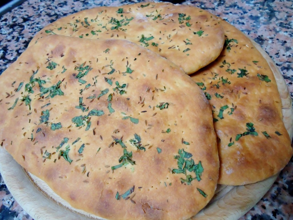 Paine indiana cu iaurt