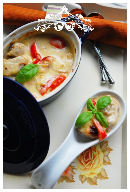 Piept de pui cu crema cheddar