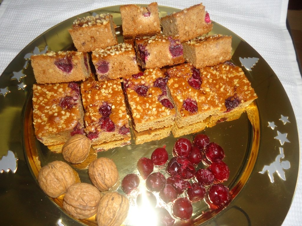 Prajitura integrala cu visine