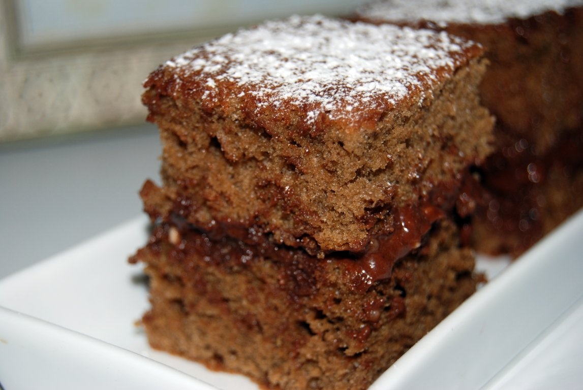 Prajitura Victoria cu cafea si nuci