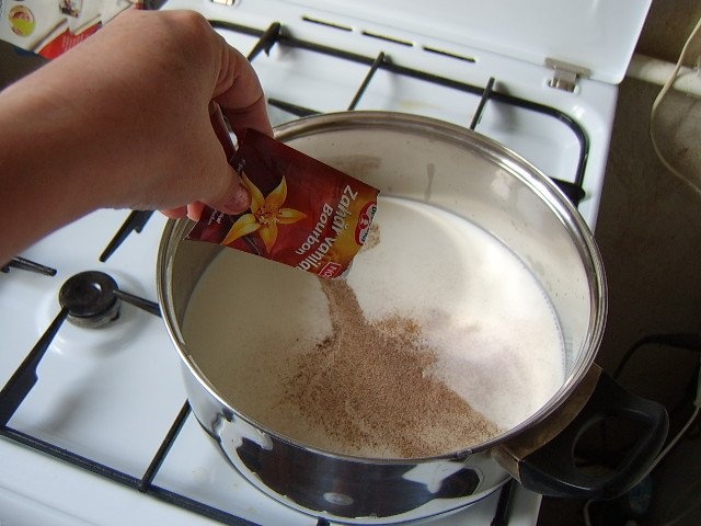 Fidea de orez cu lapte