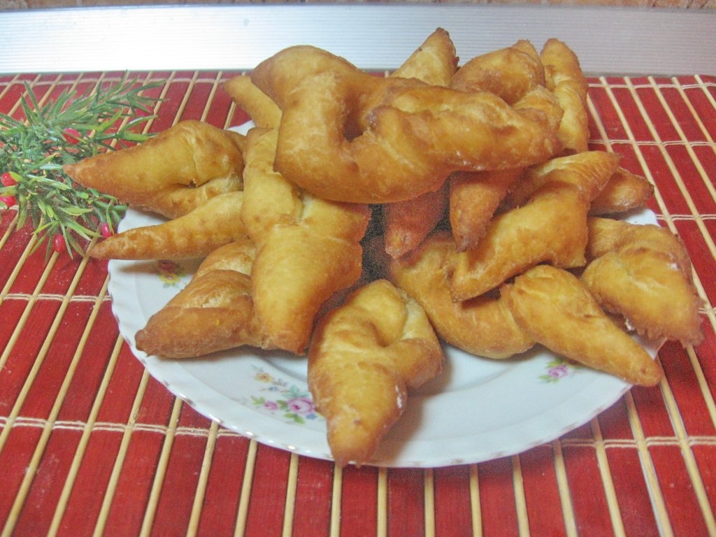 Minciunele sau cirighele ca la bunica – reteta veche, fara drojdie, foarte usor de preparat