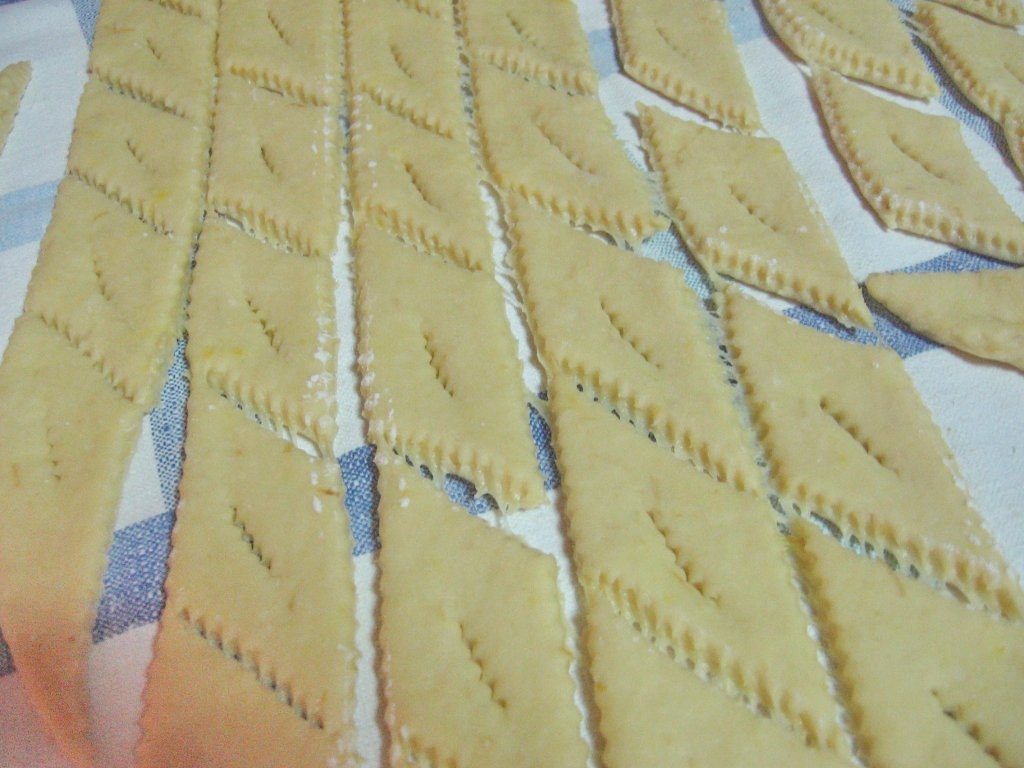 Minciunele sau cirighele ca la bunica – reteta veche, fara drojdie, foarte usor de preparat