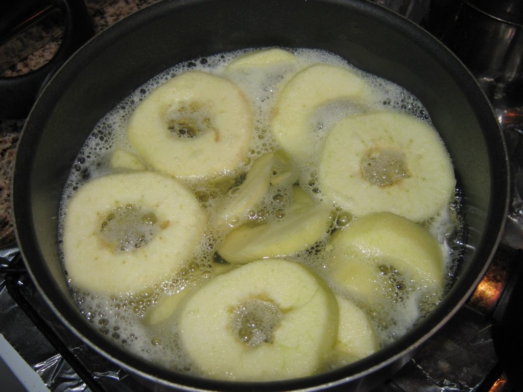 Flori de foietaj cu mere