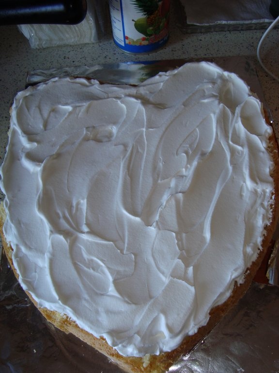 Tort cu fructe de Valentine's Day