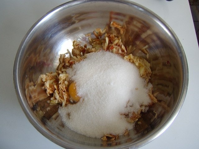 Prajitura economica cu mere