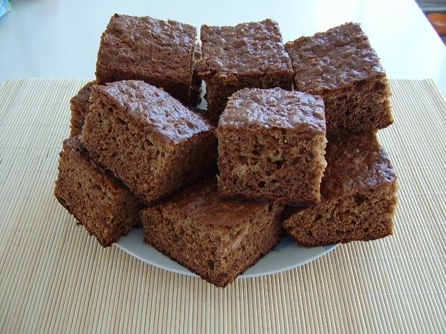 Prajitura economica cu mere