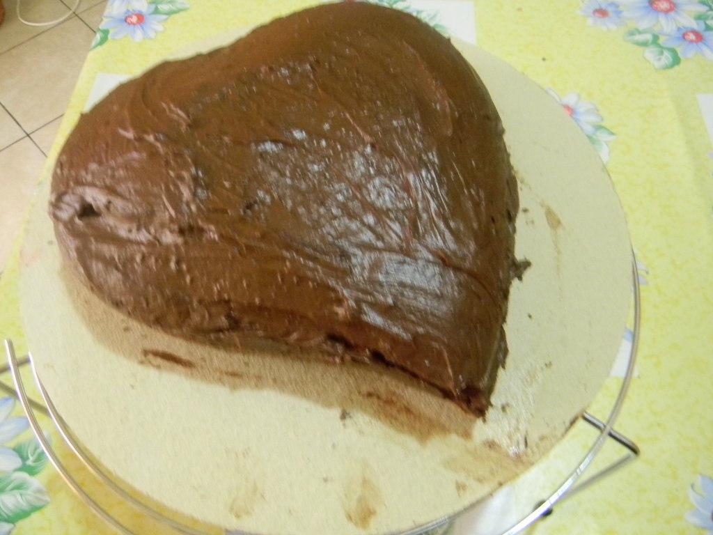 Tort inimioara cu crema de trufe