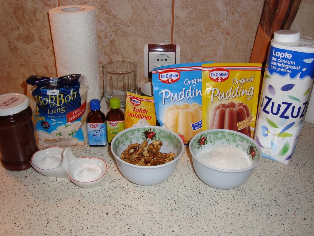 Tort din orez si budinca